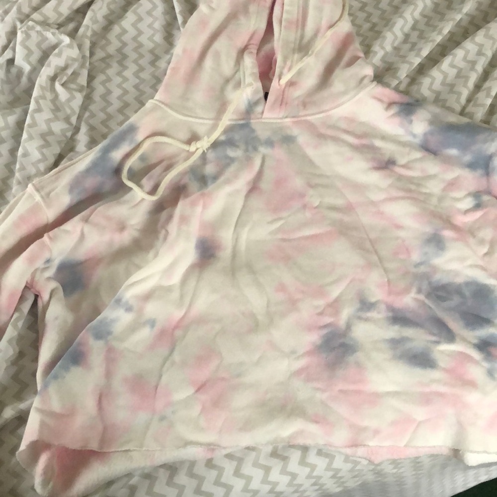 Cropped hoodie